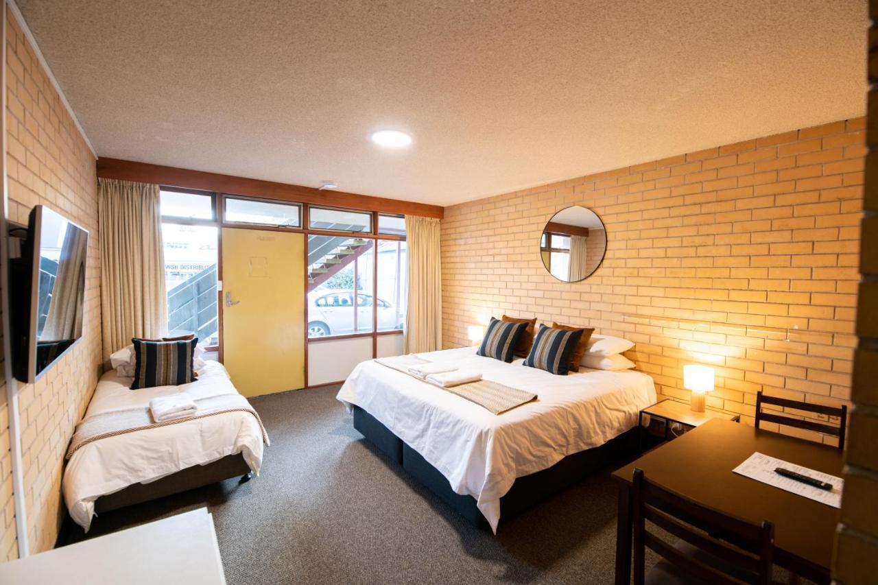Bentley'S Hotel Клэр Экстерьер фото